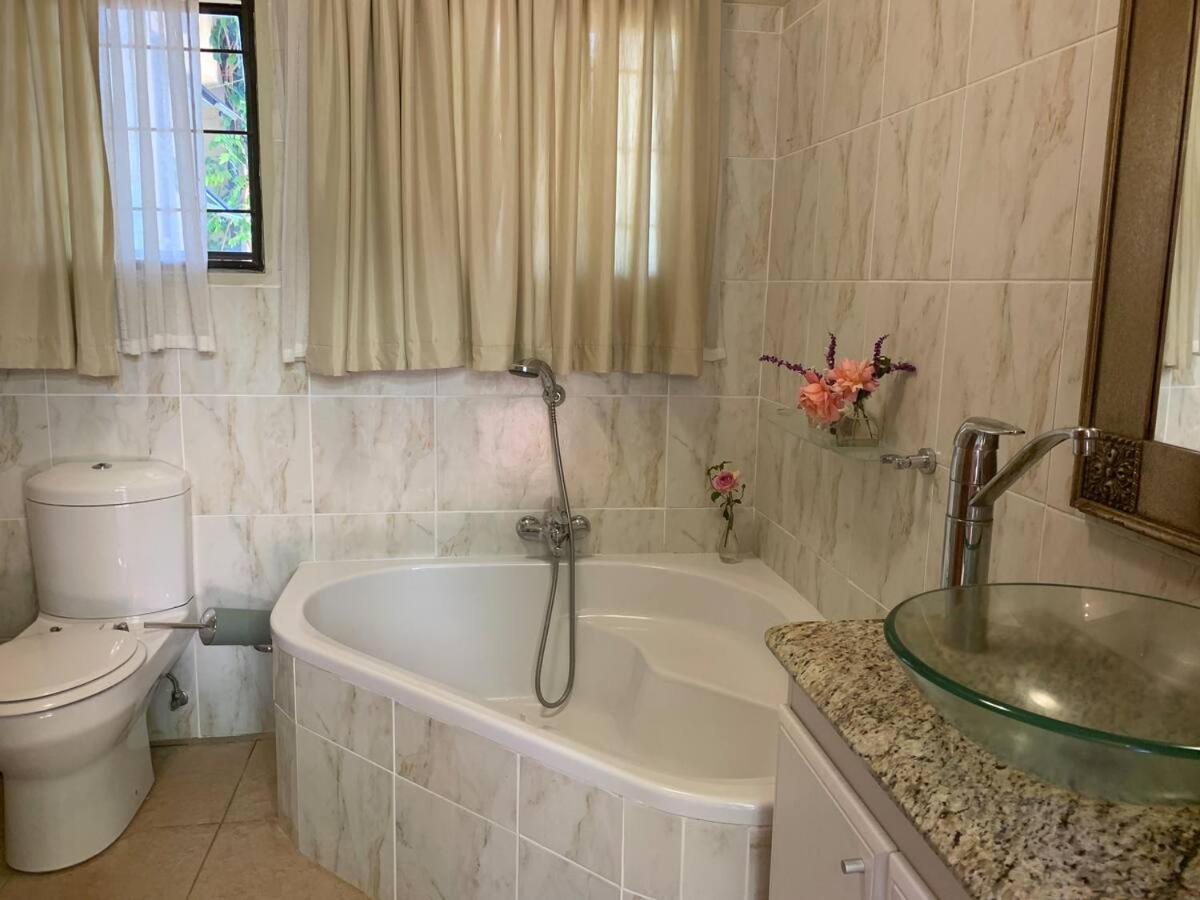 Mountain Rose Guesthouse Louis Trichardt Luaran gambar