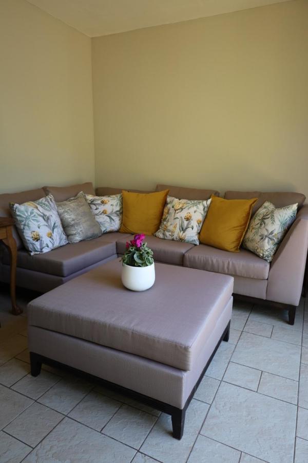 Mountain Rose Guesthouse Louis Trichardt Luaran gambar